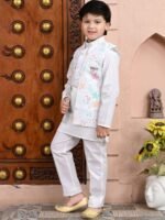 Boys Band Collar Straight Kurta With Pyjamas And Jacket - Image 3