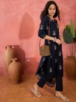 Floral Printed Kurta & Trousers With Dupatta - Image 3